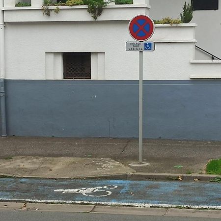 Tout Confort Et Proximite. Vichy Bagian luar foto